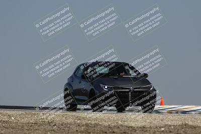 media/May-25-2025-Lotus Club Golden Gate (Sun) [[681474f0a2]]/Advanced Group/Turn 2/